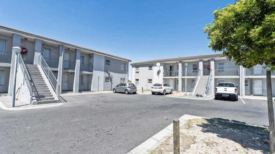 1 Bedroom Property for Sale in Sunset Glen Western Cape